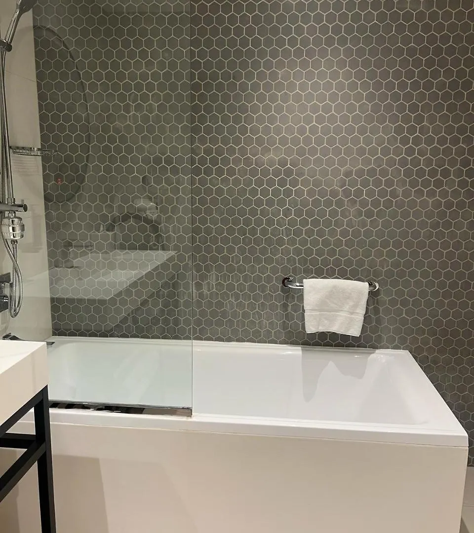 Apartment In Novotel Jvt Hotel Comfort For 4 Guests Dubai